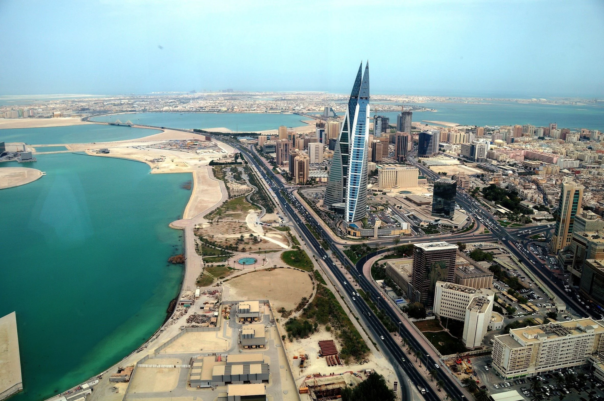 apartmentsinbahrain.com