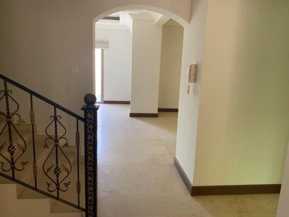 apartmentsinbahrain.com