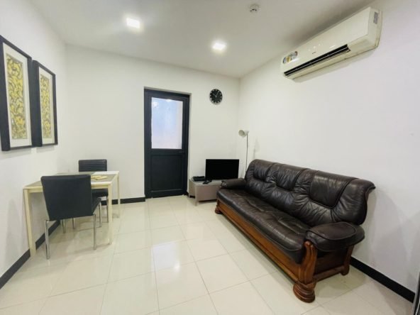 apartmentsinbahrain.com