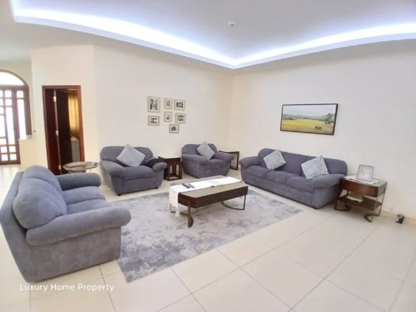 apartmentsinbahrain.com