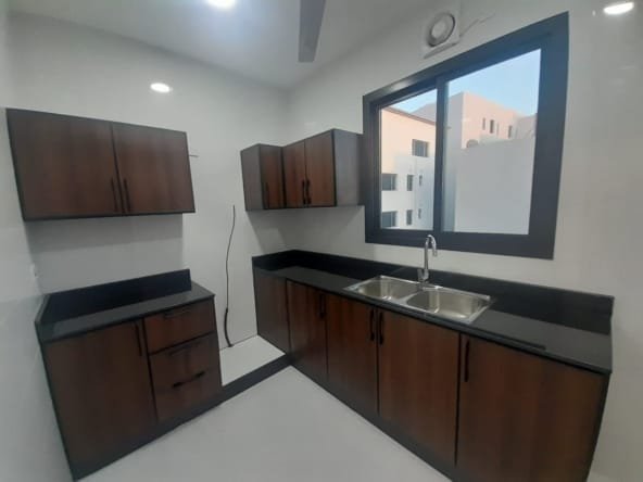 apartmentsinbahrain.com